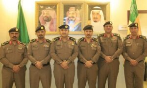مدير الدفاع المدني بمكة يقلّد عددًا من الضباط رتبهم الجديدة