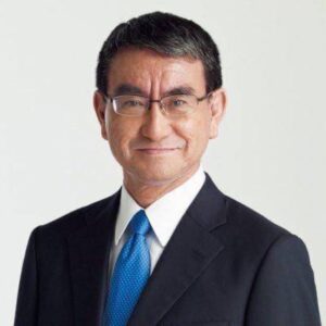 برلماني ياباني يحتفي بالسفير الفهادي